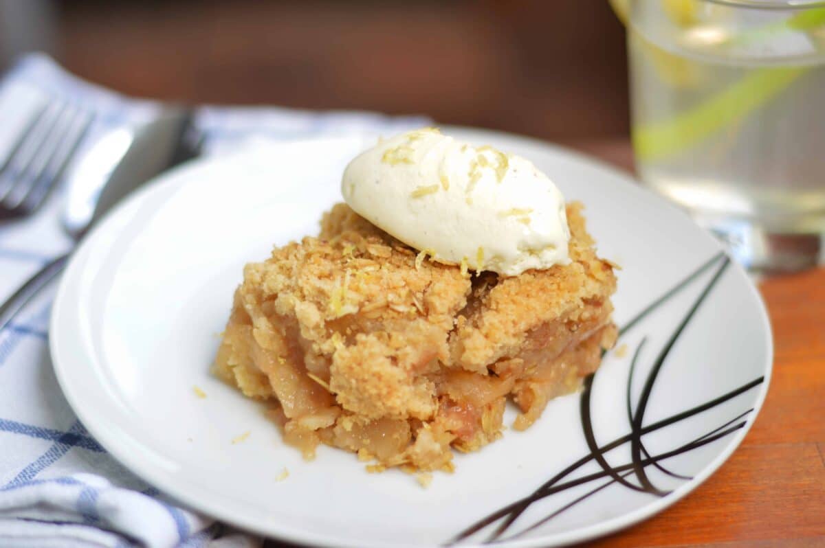 Why Apple Crumble is the Ultimate Comfort Food for Any Season